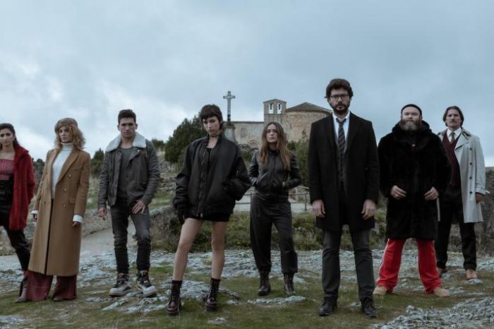 La casa de papel. Foto: Netflix (disponible en: https://www.eltiempo.com/cultura/musica-y-libros/la-casa-de-papel-y-otras-series-de-netflix-que-se-volveran-libros-391370)