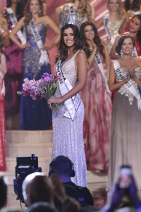 Paulina Vega Dieppa Miss Universo 2014 - Foto tomada de la trasnmisión por TNT