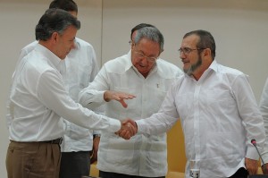 La entrega del país a las FARC- foto tomada de www.pulzo.com