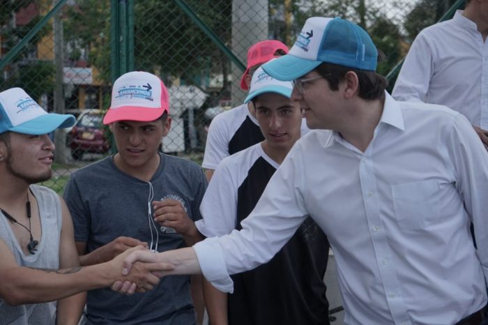 Miguel Uribe Turbay - Foto de la campaña.