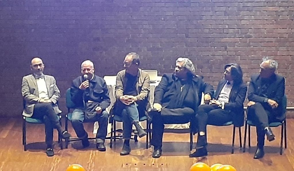 De izquierda a derecha. Eduardo 'Lalo' Trout, Fabio Alzate, Camilo Pombo, DJ Fruto, Gerardo Pachon y Julio Correal.