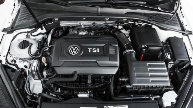 2015.07.30 Motor 2 litros turbo grupo Volkswagen - Copy