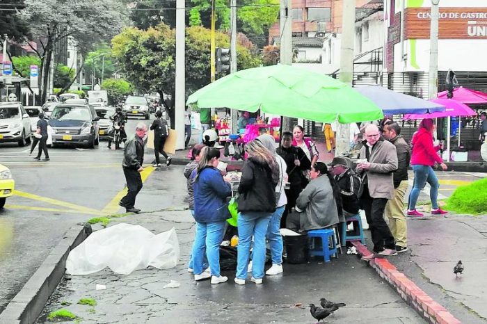 Ventas callejeras - Foto: María Camila Bernal. EL TIEMPO