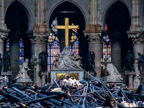 Incendio en Notre-Dame. Foto: Reuters