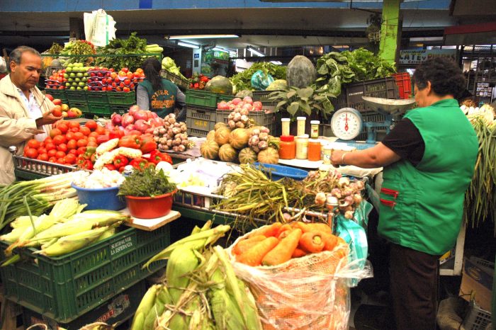 La diversidad de alimentos que ofrece la plaza de mercado es un patrimonio digno de conservarse. Foto: Victoria Puerta.