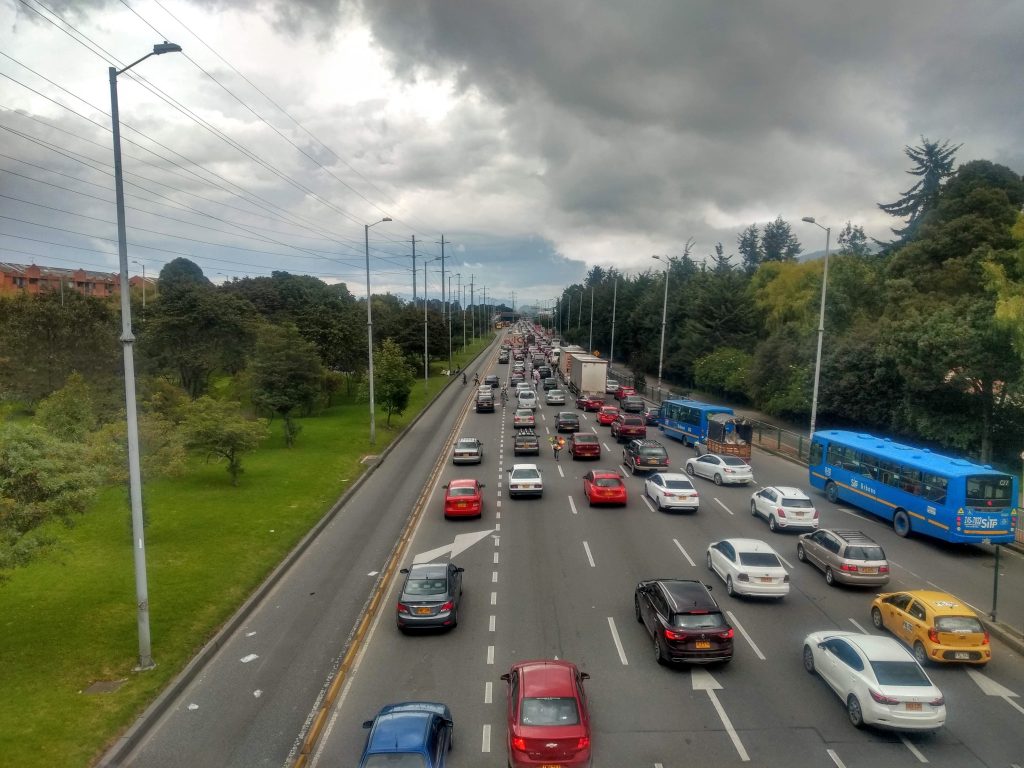 Traffic heading north on Bogotá's Autopista Norte. 