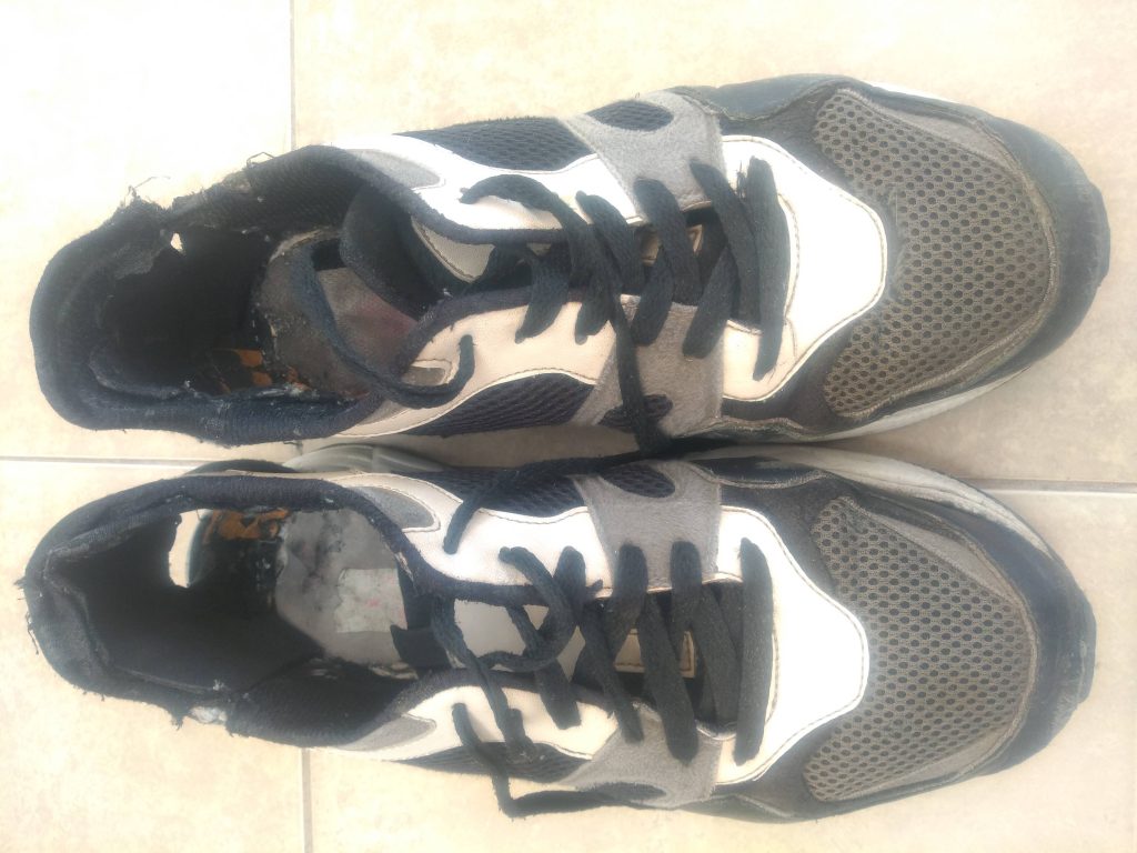 Not quite a success: This pair of runners (or sneakers, trainers, 'tenis', whatever you call them!) from Éxito fell apart after a couple of months.