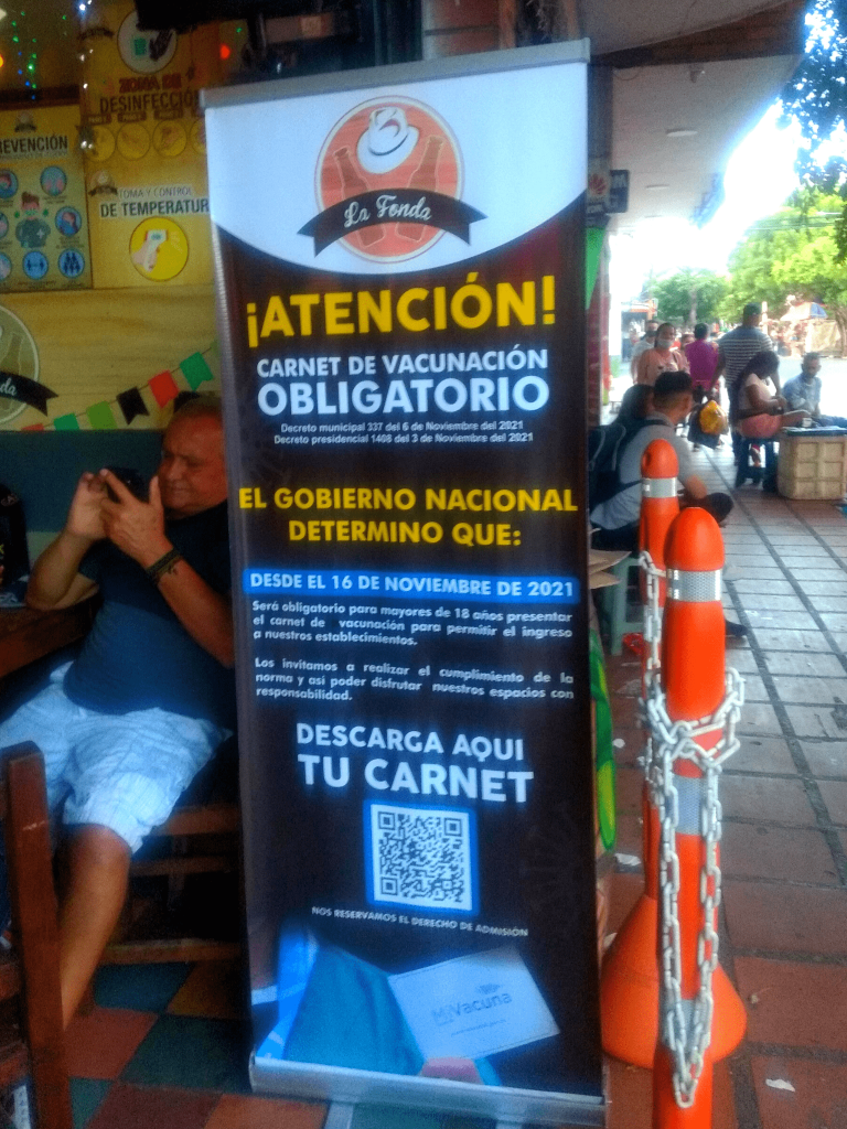 A sign at a bar in Cúcuta, Colombia, reminding clients that to enter the establishment one must show proof of covid-19 vaccination. 