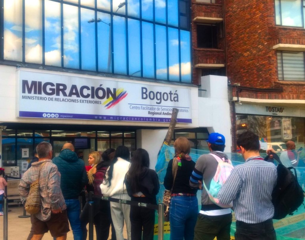 Lending Migración Colombia a helping hand